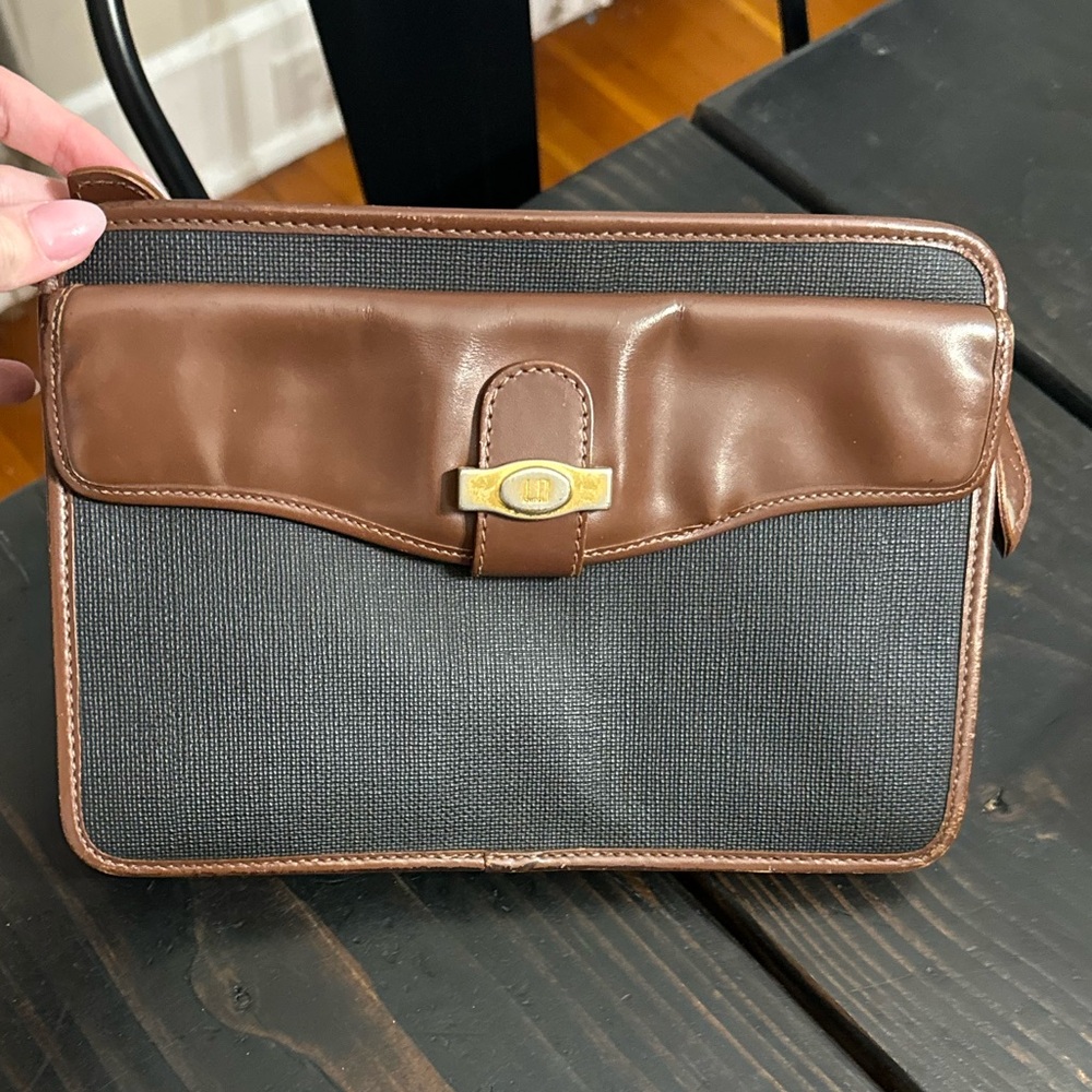 DUNHILL CLUTCH
